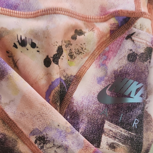 Abstract Patterned Leggings - Picture 7 of 7